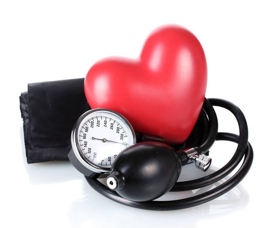 کنترل فشار خون: راهکارهایی که می‌توانید در زندگی روزمره اجرا کنید