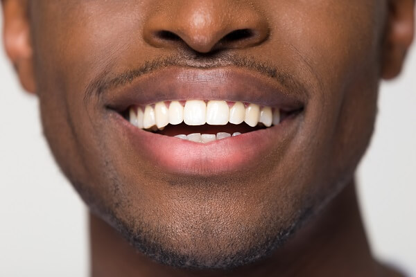 رازهای دهان سالم: از دندان‌های سفید به دندان‌های قوی